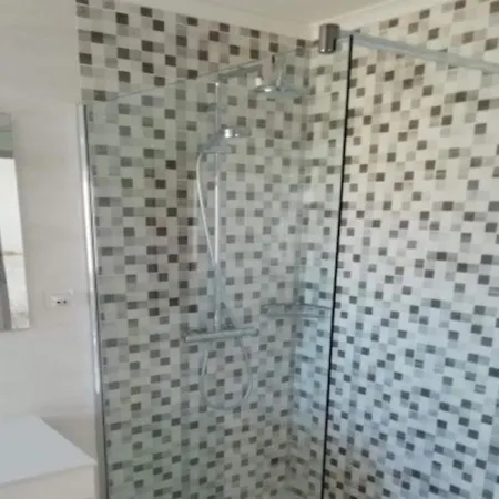 3 Bed Sleeps 6 Free Wifi Quiet Location Villa Budens