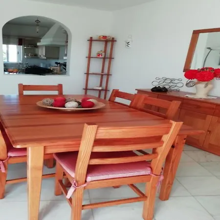 3 Bed Sleeps 6 Free Wifi Quiet Location Budens